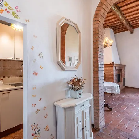 Farm stay La Rugiada Monteroni d'Arbia